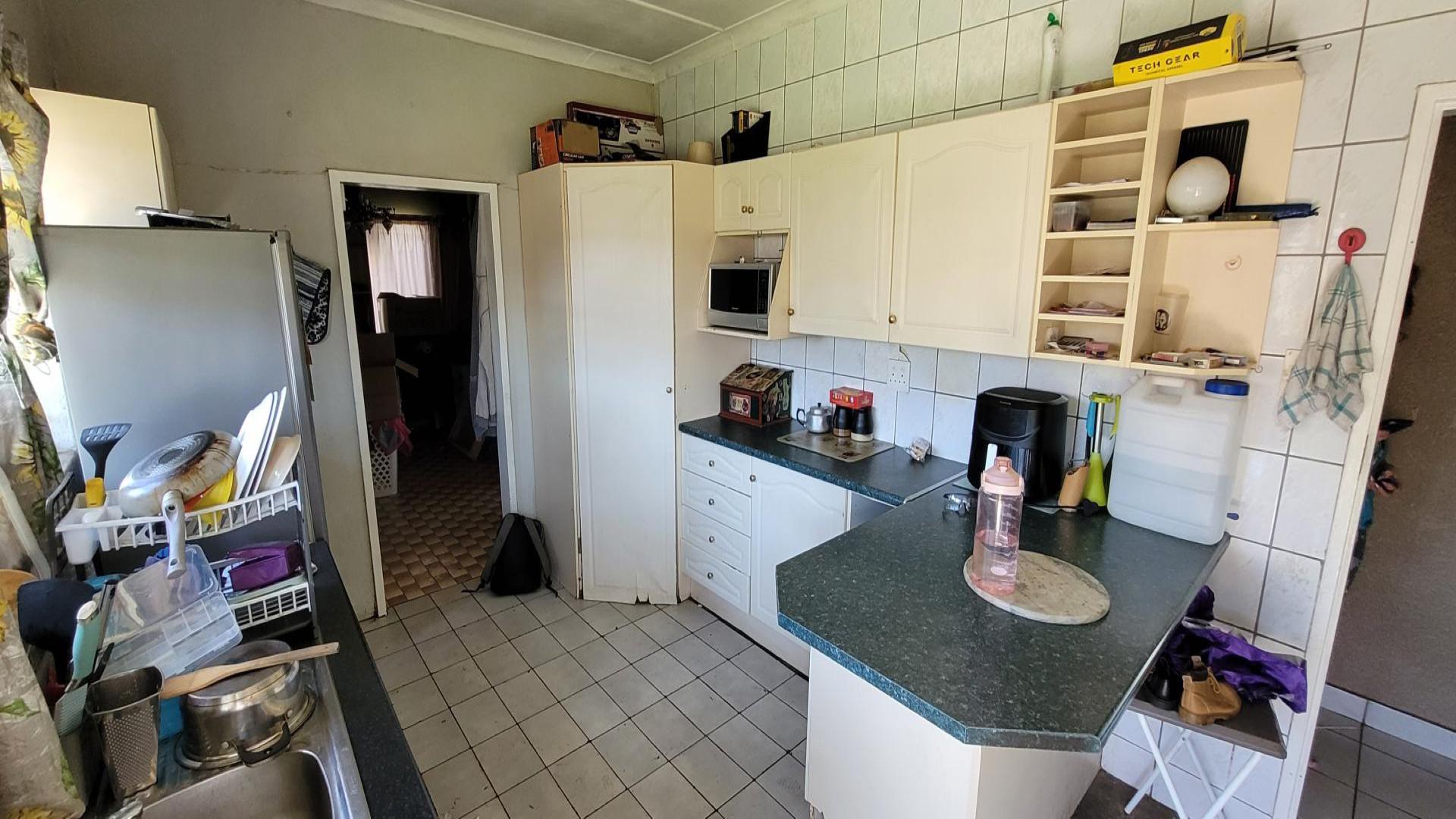 Kitchen of property in Elspark