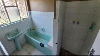 Bathroom 1 of property in Elspark