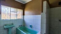 Bathroom 1 - 8 square meters of property in Elspark