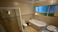 Bathroom 1 of property in Eldoraigne