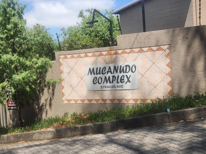 2 Bedroom Apartment for Sale For Sale in Wilgeheuwel  - MR697486