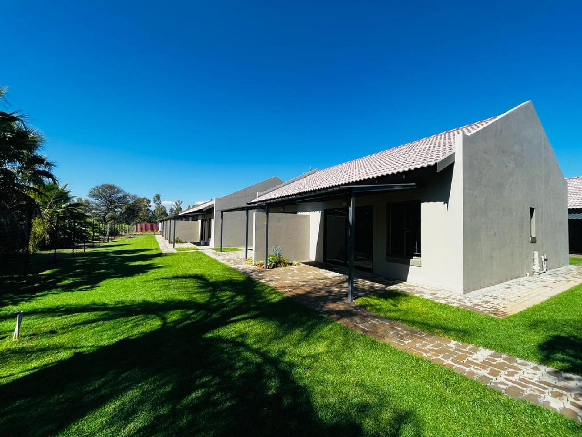  of property in Heatherview