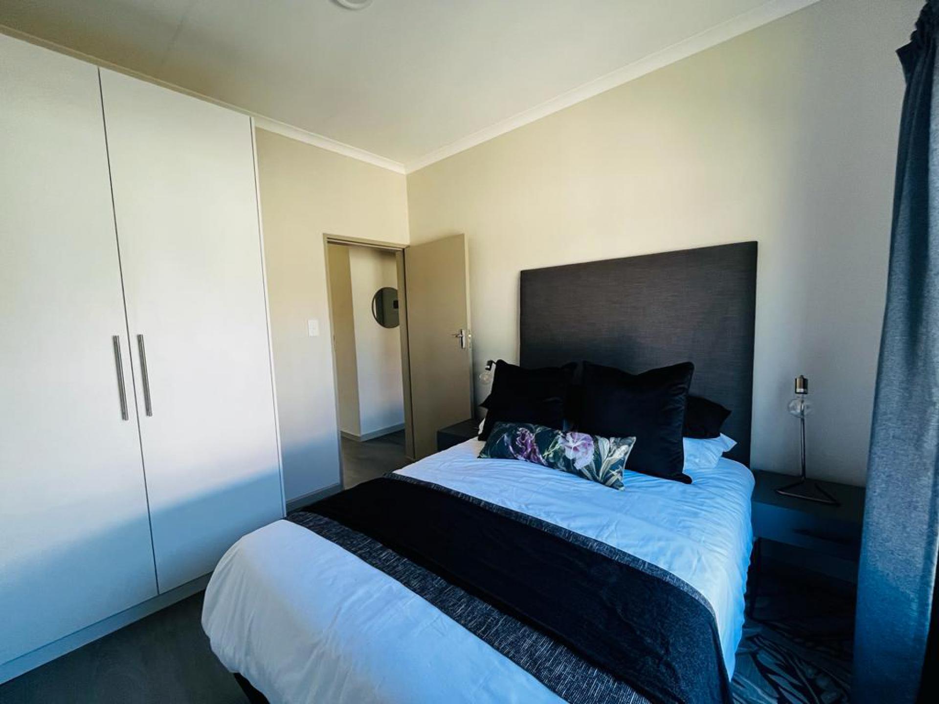  of property in Heatherview