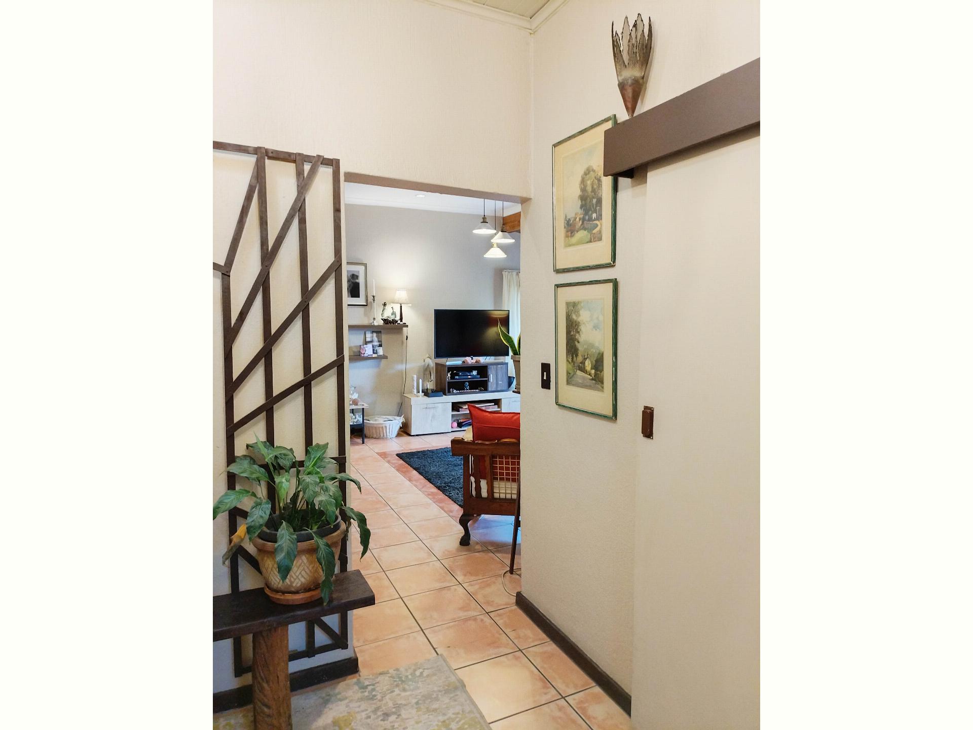  of property in Weltevreden Park