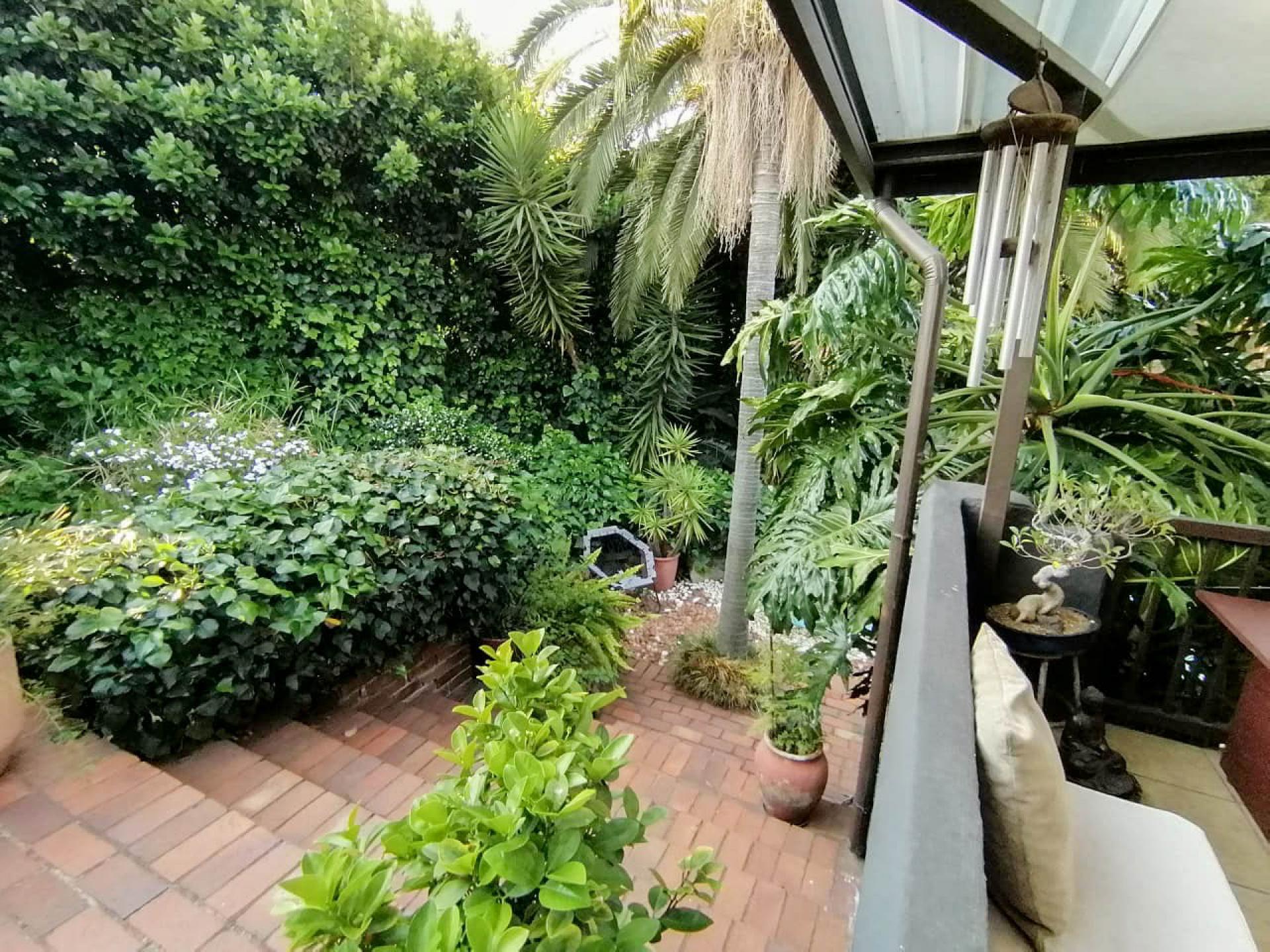  of property in Weltevreden Park