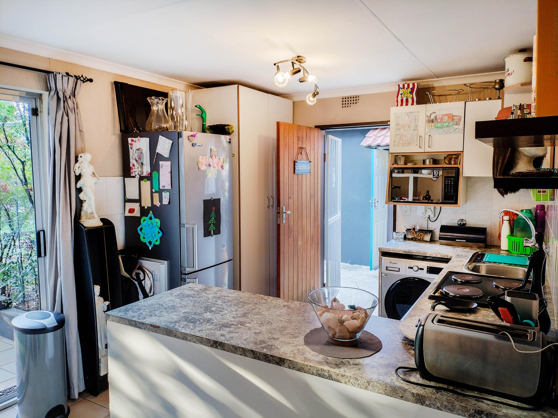  of property in Weltevreden Park