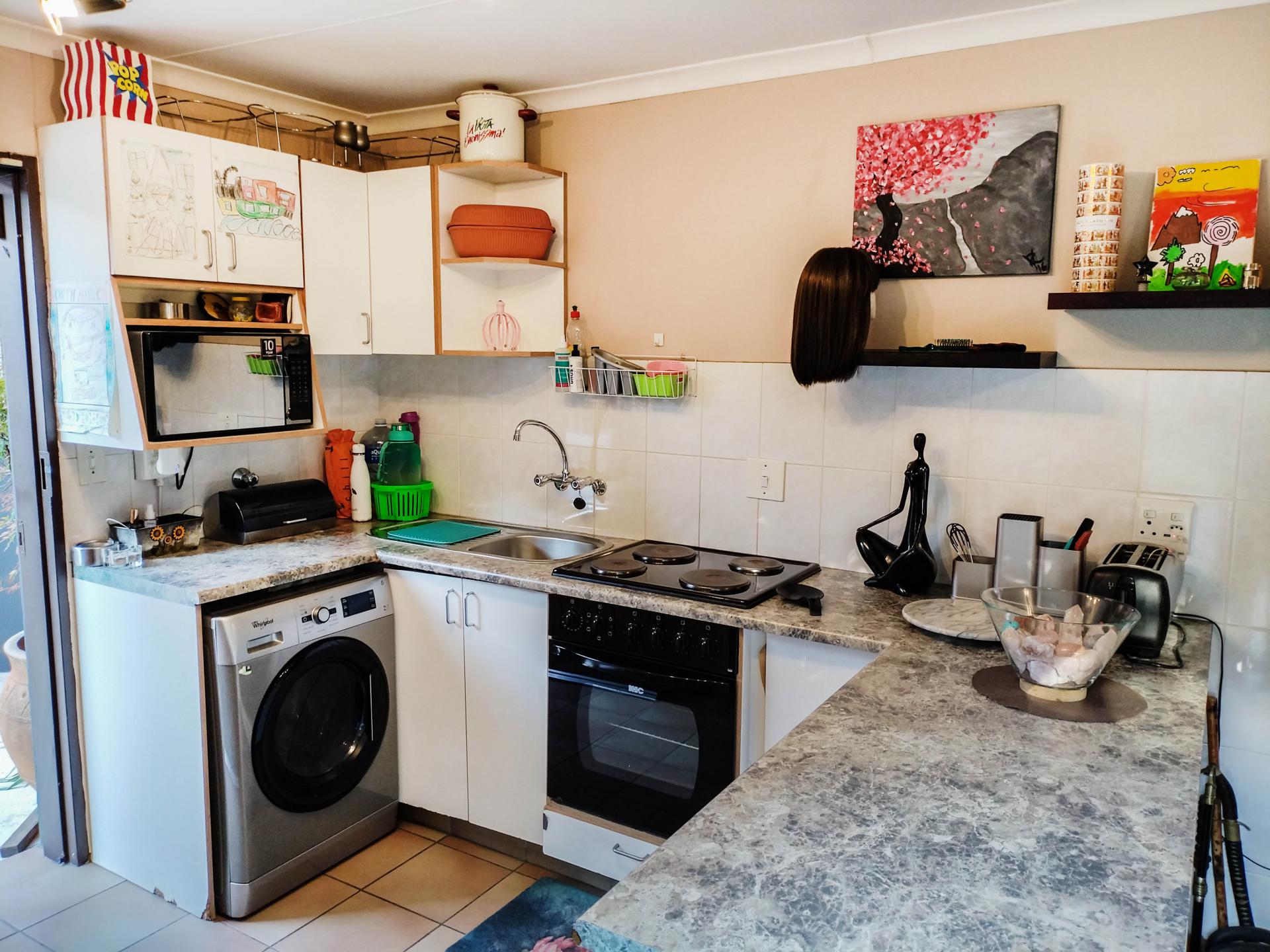  of property in Weltevreden Park