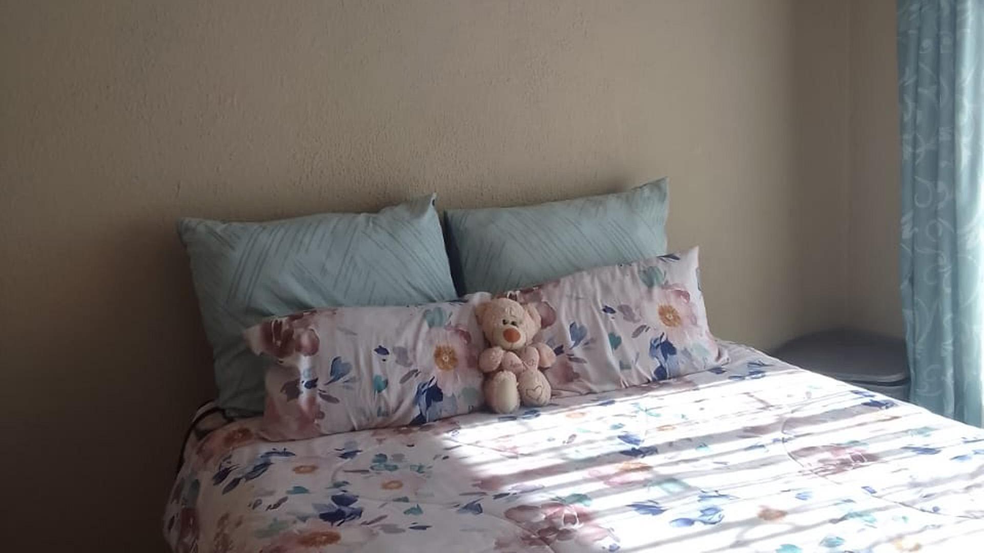 Bed Room 1 of property in Sebokeng