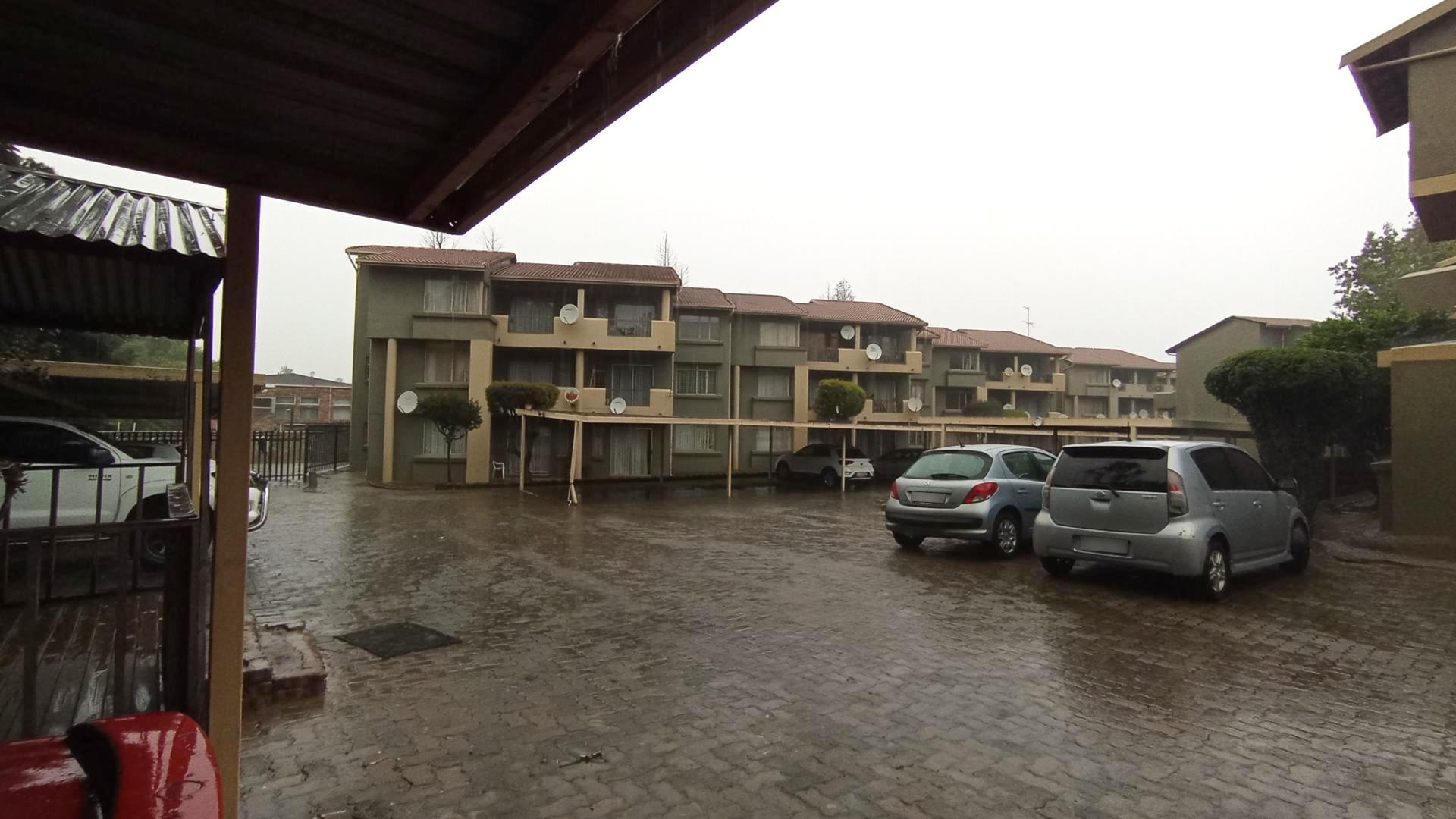 Front View of property in Florida