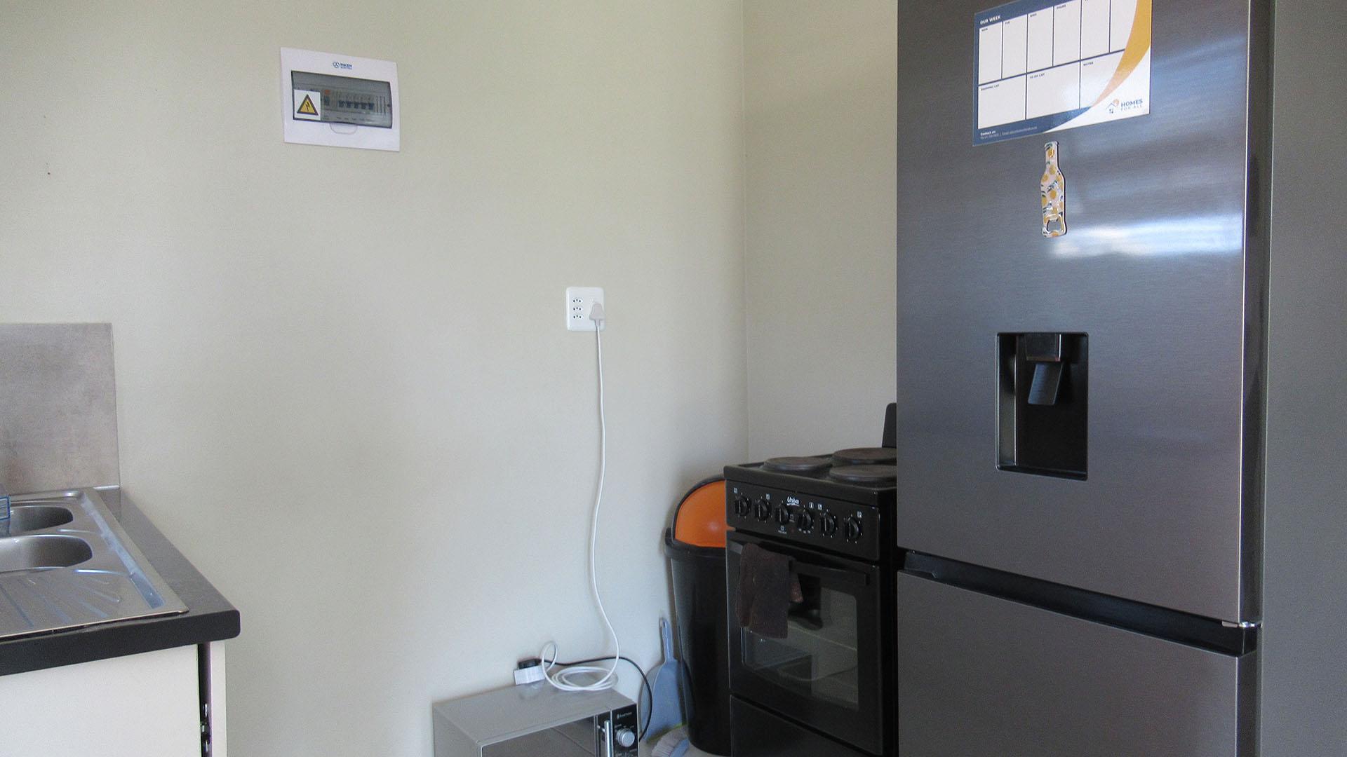 Kitchen - 6 square meters of property in Tirong 