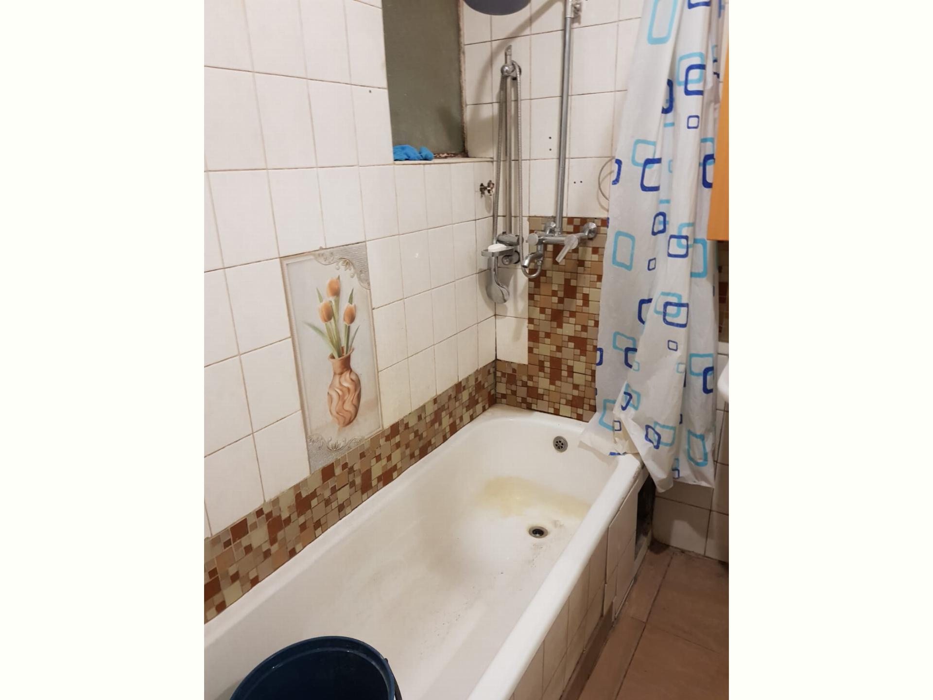  of property in Sunnyside