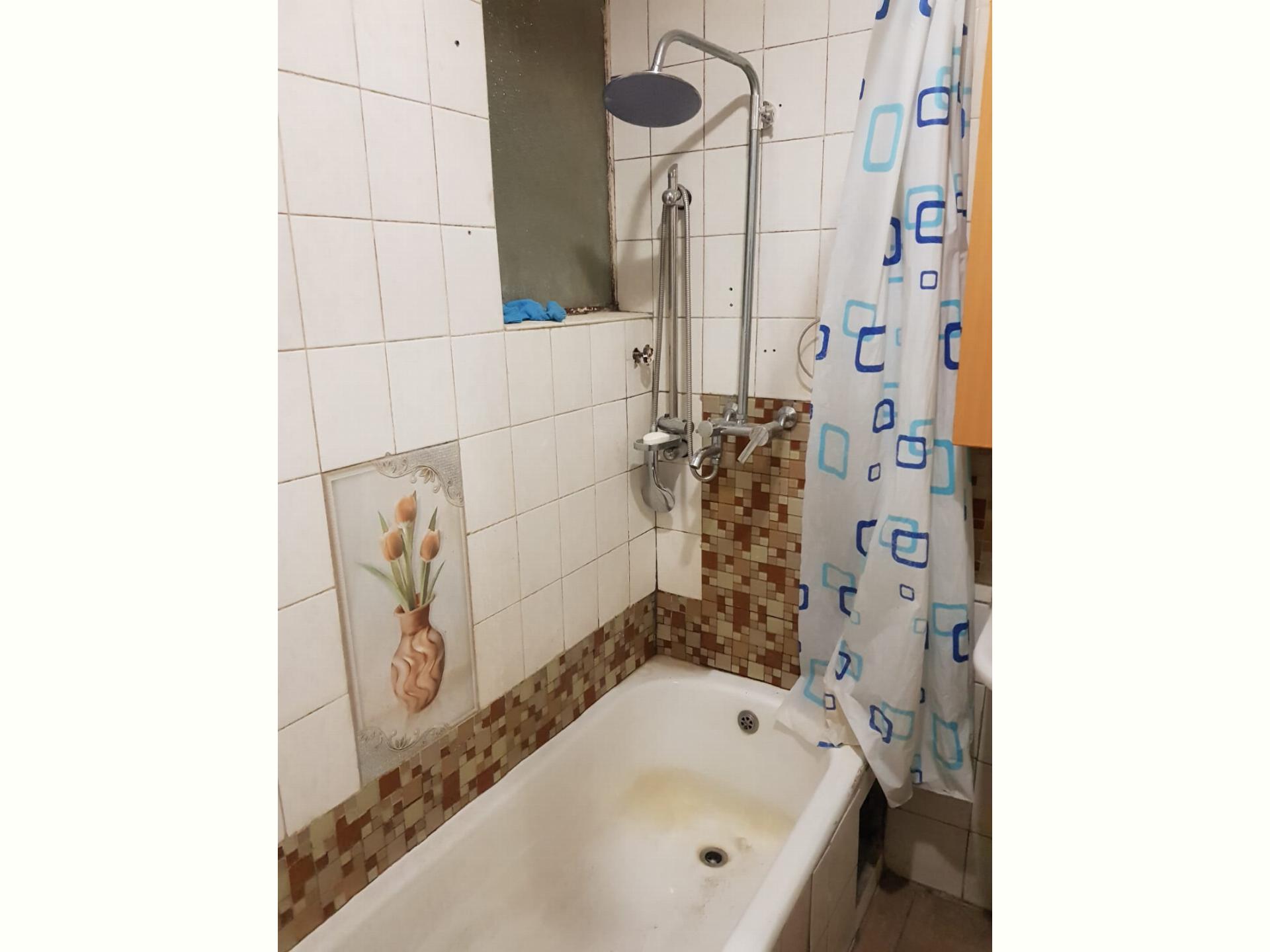  of property in Sunnyside