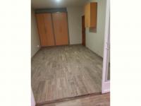  of property in Sunnyside