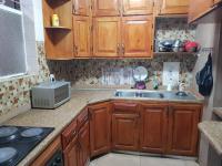  of property in Sunnyside