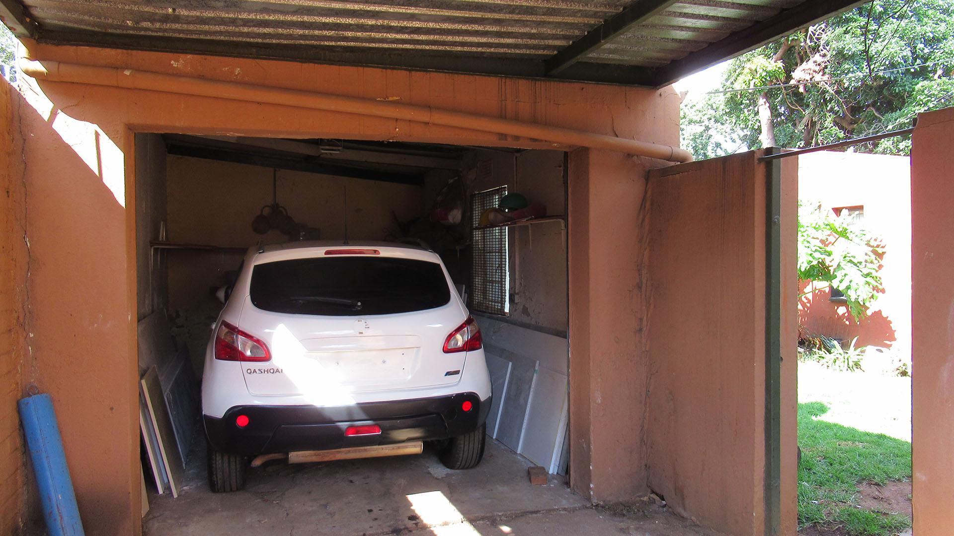 Carport  of property in Kensington - JHB