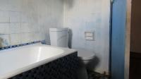 Bathroom 1 - 6 square meters of property in Kensington - JHB