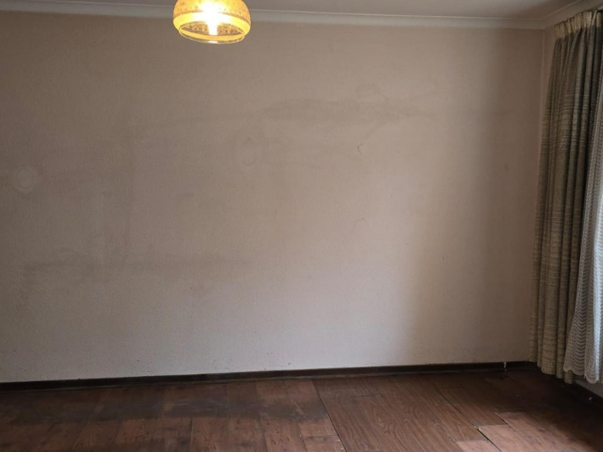  of property in Tulisa Park