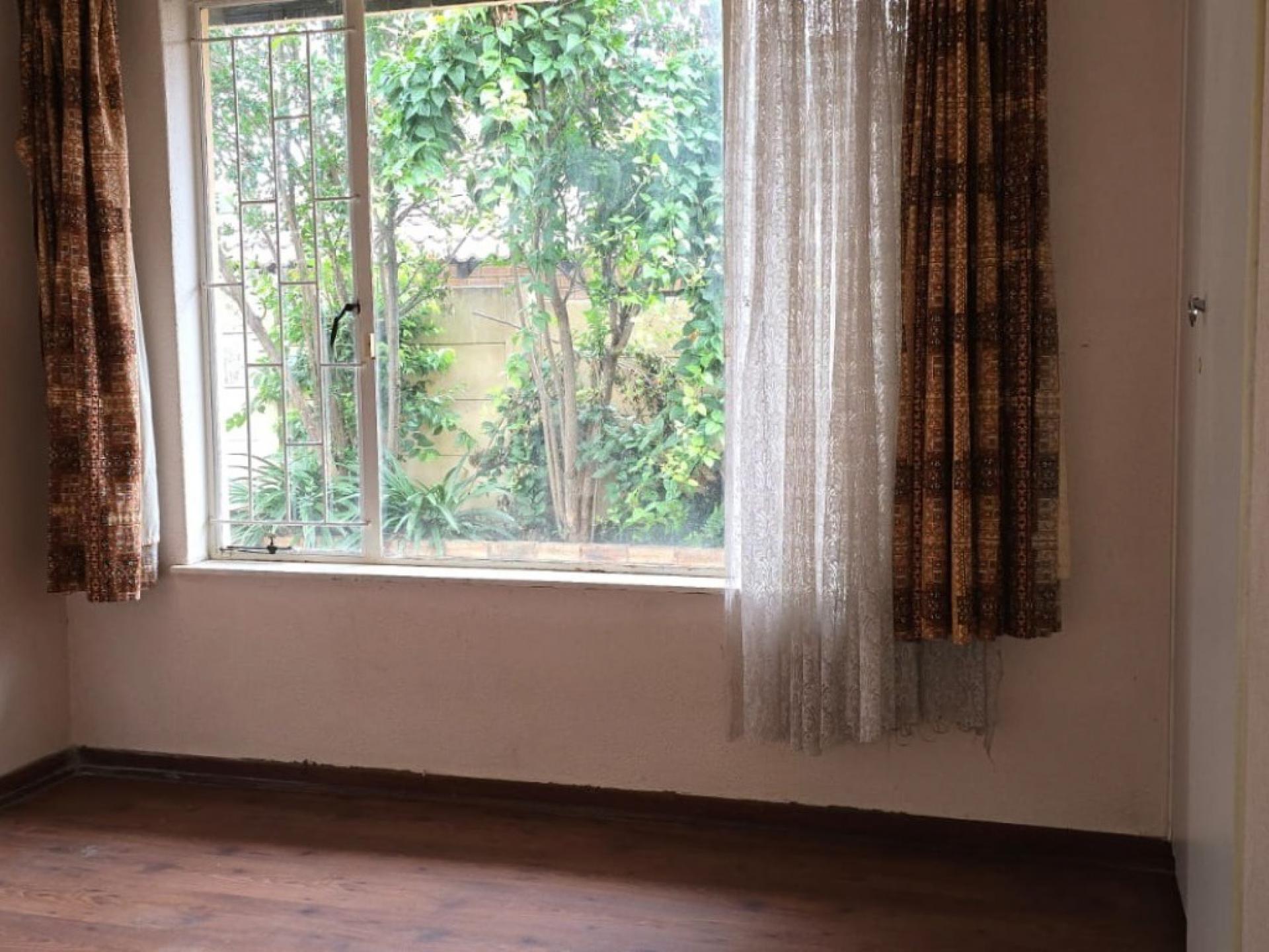  of property in Tulisa Park