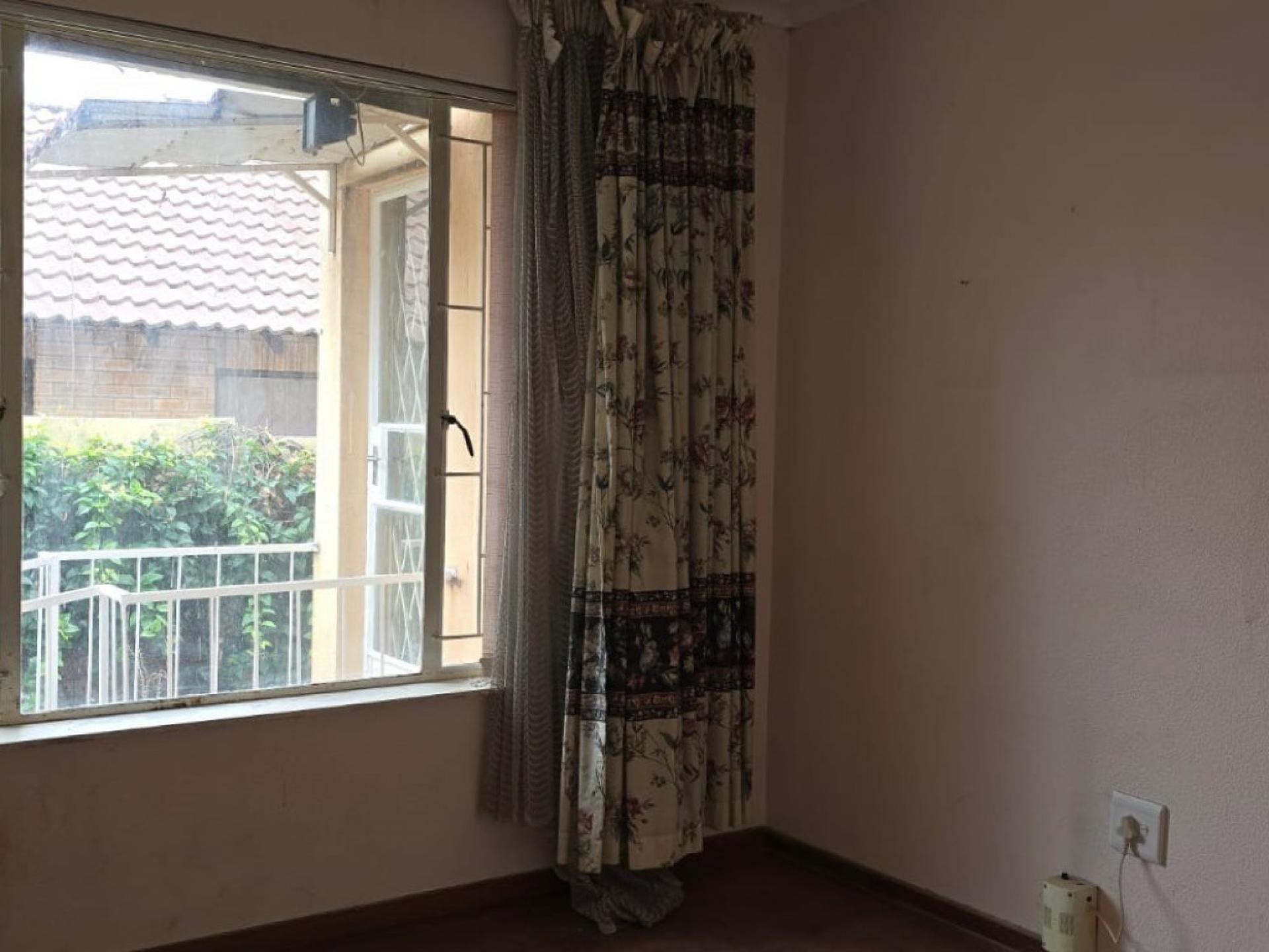  of property in Tulisa Park