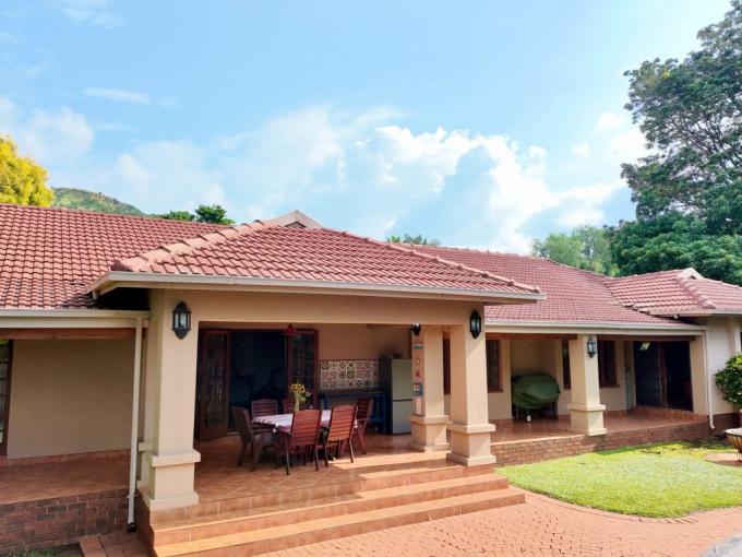 4 Bedroom House for Sale For Sale in Safarituine - MR697578