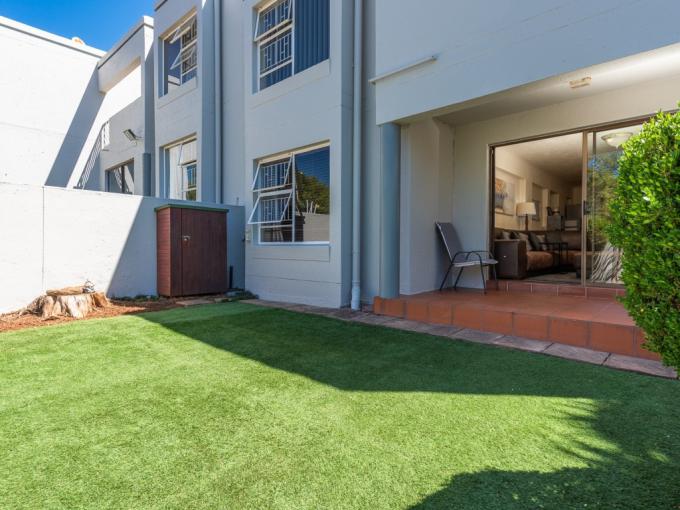 2 Bedroom Apartment for Sale For Sale in Glenvista - MR697581