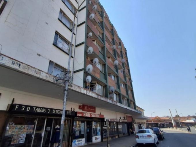 47 Bedroom Commercial for Sale For Sale in Roodepoort West - MR697601