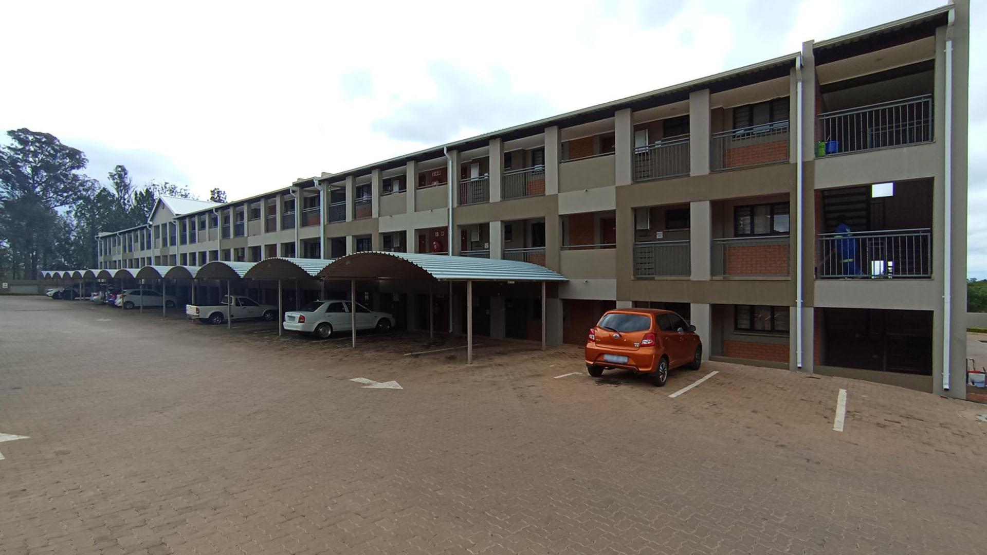 Front View of property in Kameeldrift