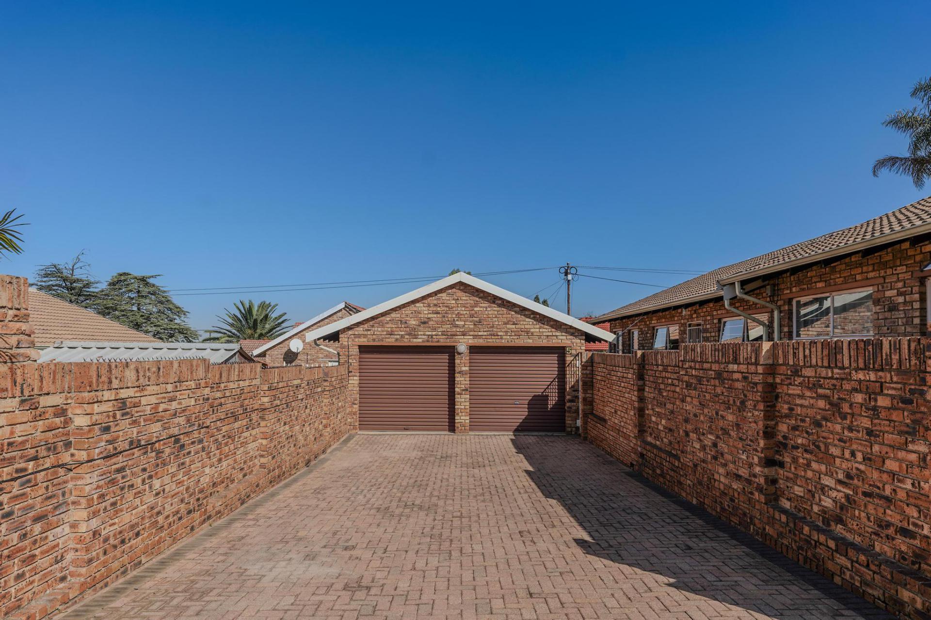 of property in Krugersdorp North