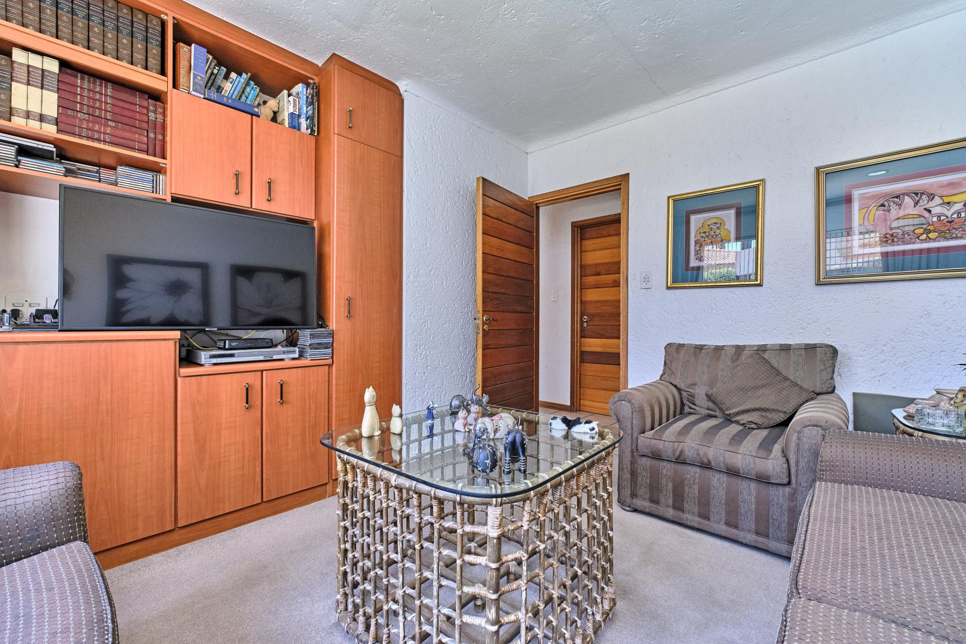  of property in Monument