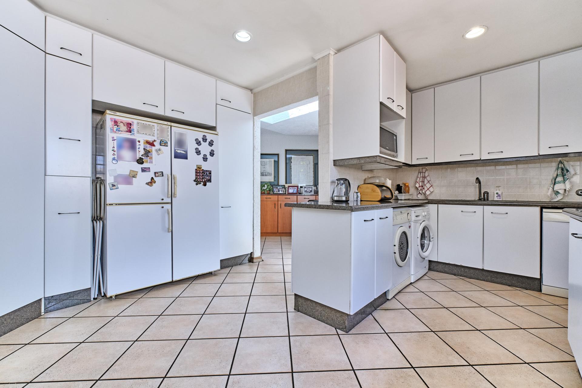  of property in Monument