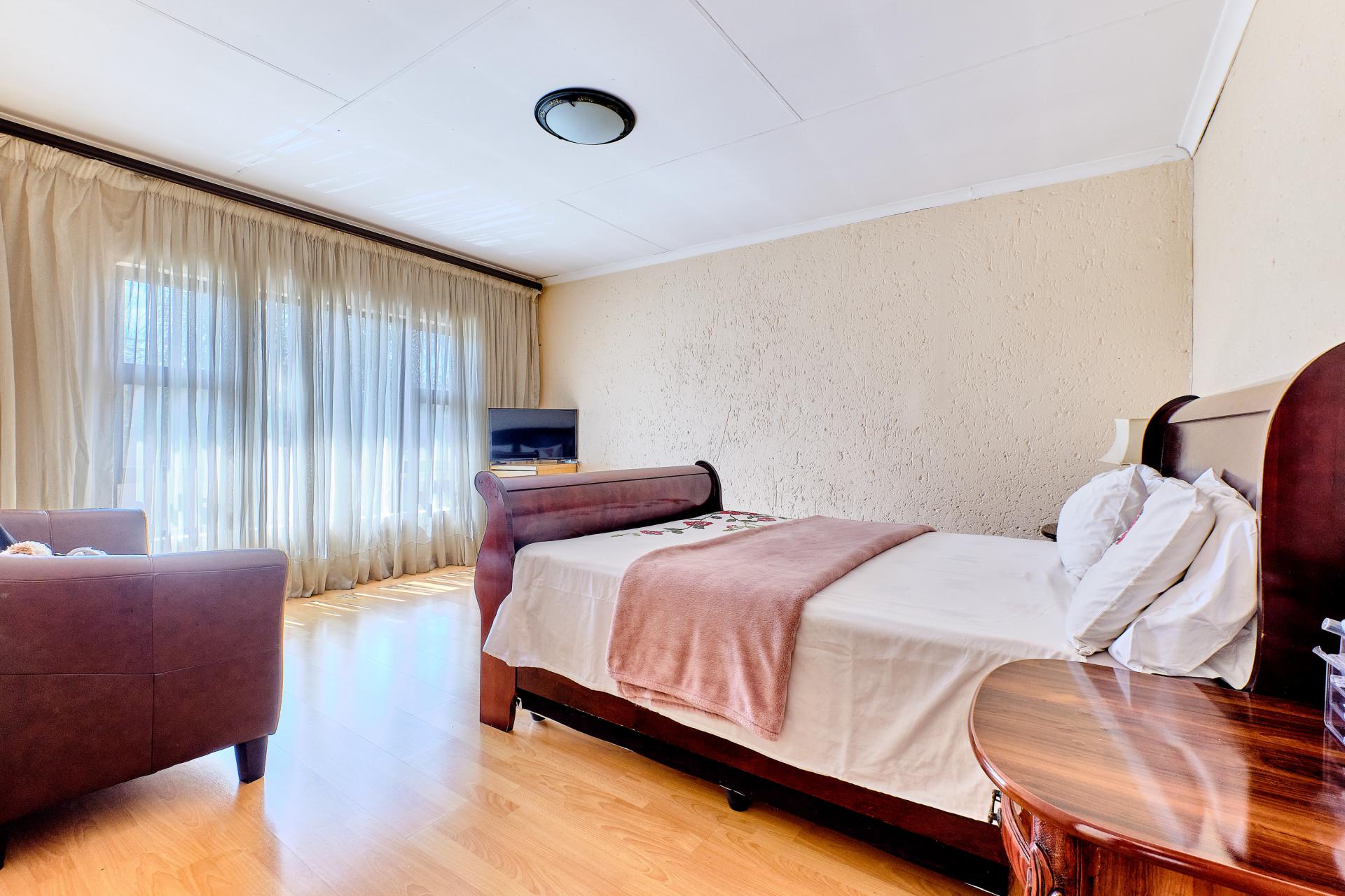  of property in Rangeview