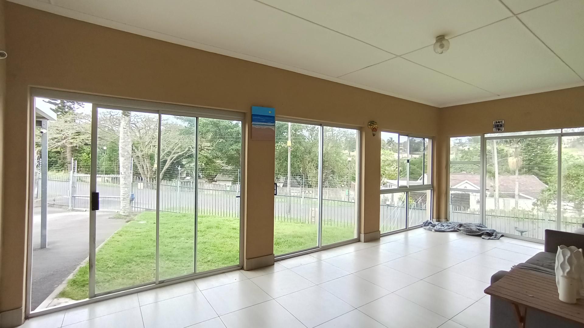 Patio - 84 square meters of property in Yellowwood Park 