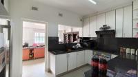 Kitchen - 20 square meters of property in Yellowwood Park 