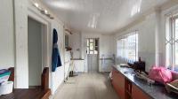 Scullery - 17 square meters of property in Yellowwood Park 