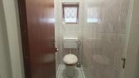 Bathroom 2 - 7 square meters of property in Yellowwood Park 