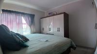 Bed Room 1 - 8 square meters of property in Protea Glen