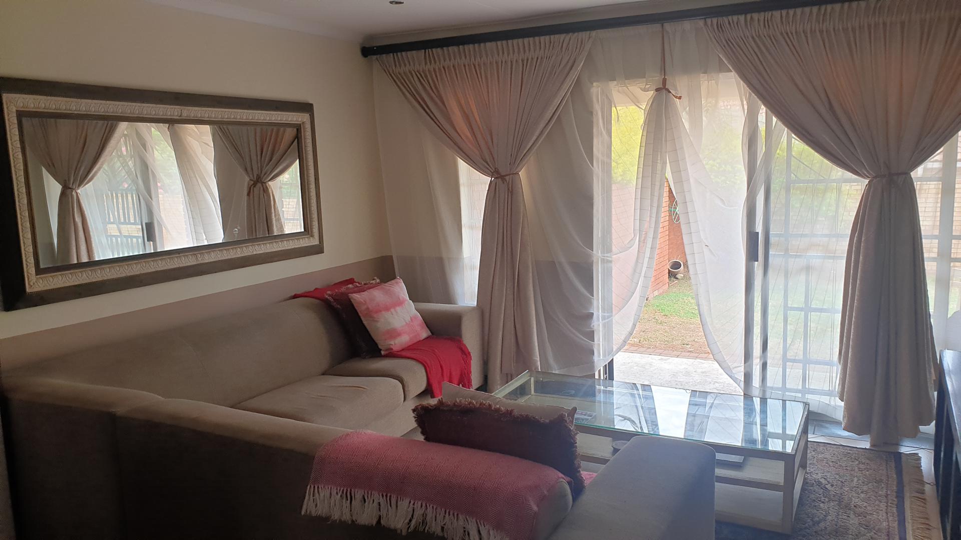  of property in Monavoni