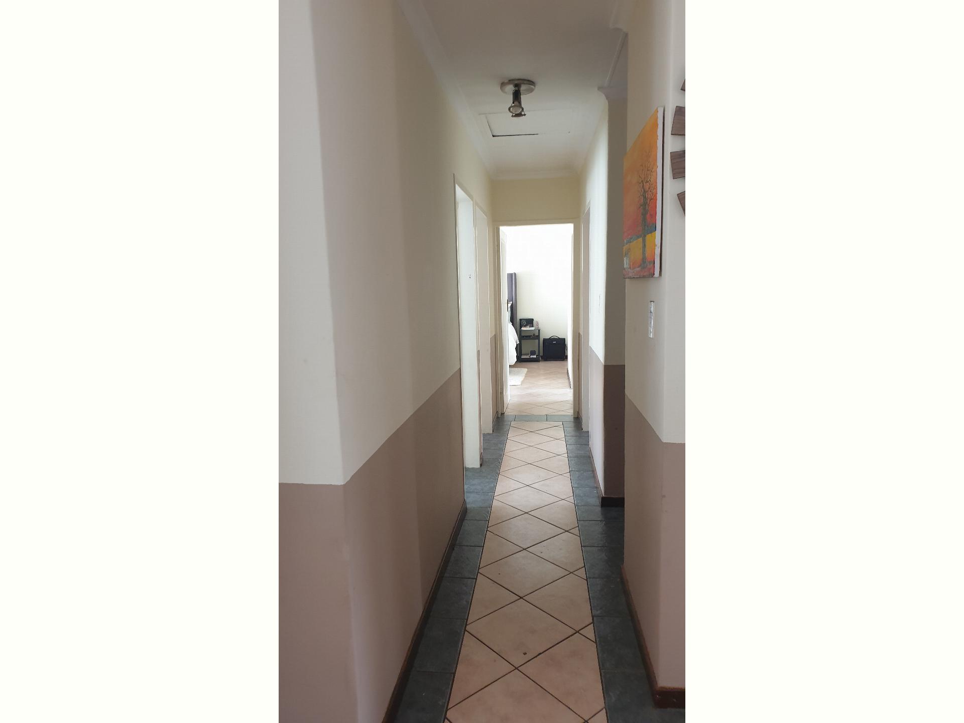  of property in Monavoni