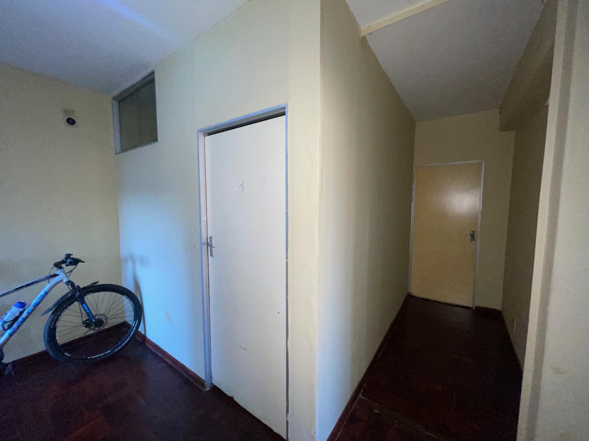  of property in Arcadia