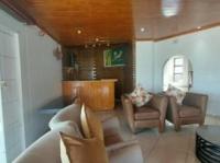  of property in Glenvista