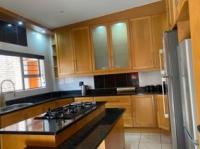  of property in Glenvista