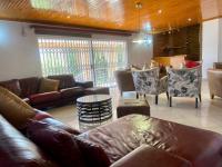  of property in Glenvista