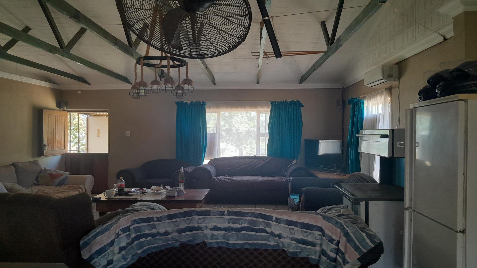 Lounges of property in Valleisig