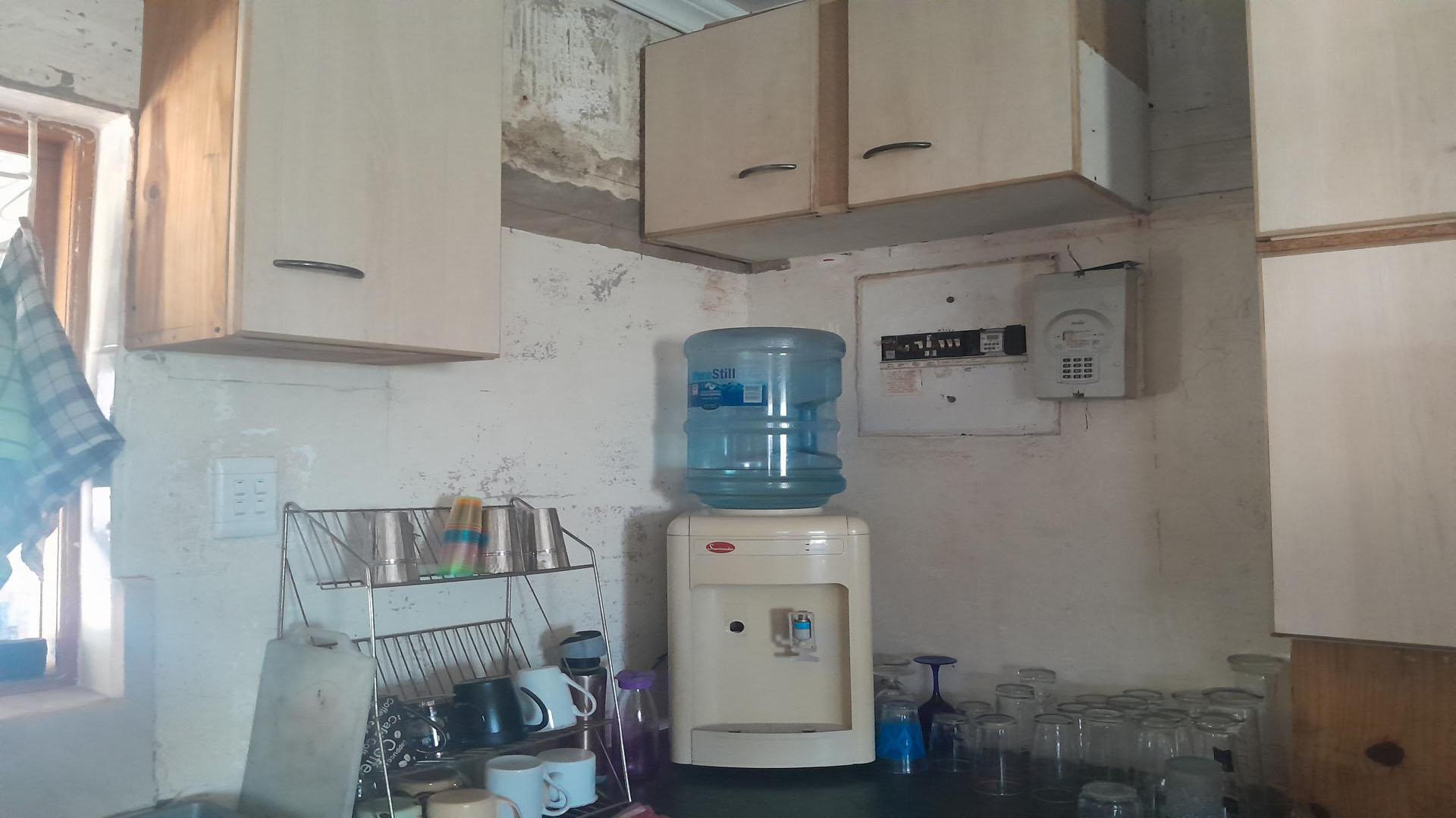 Kitchen of property in Valleisig