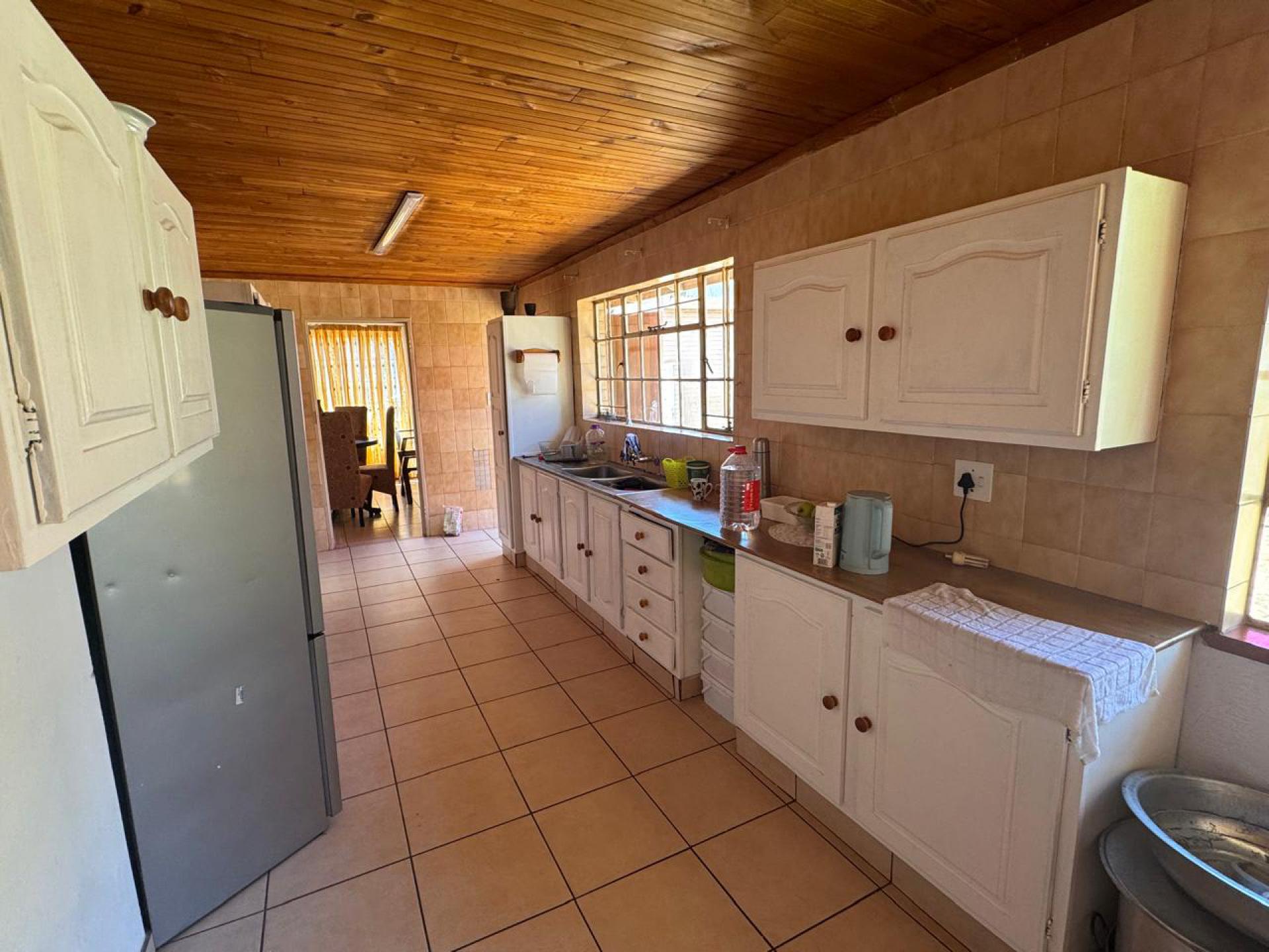  of property in Breaunanda