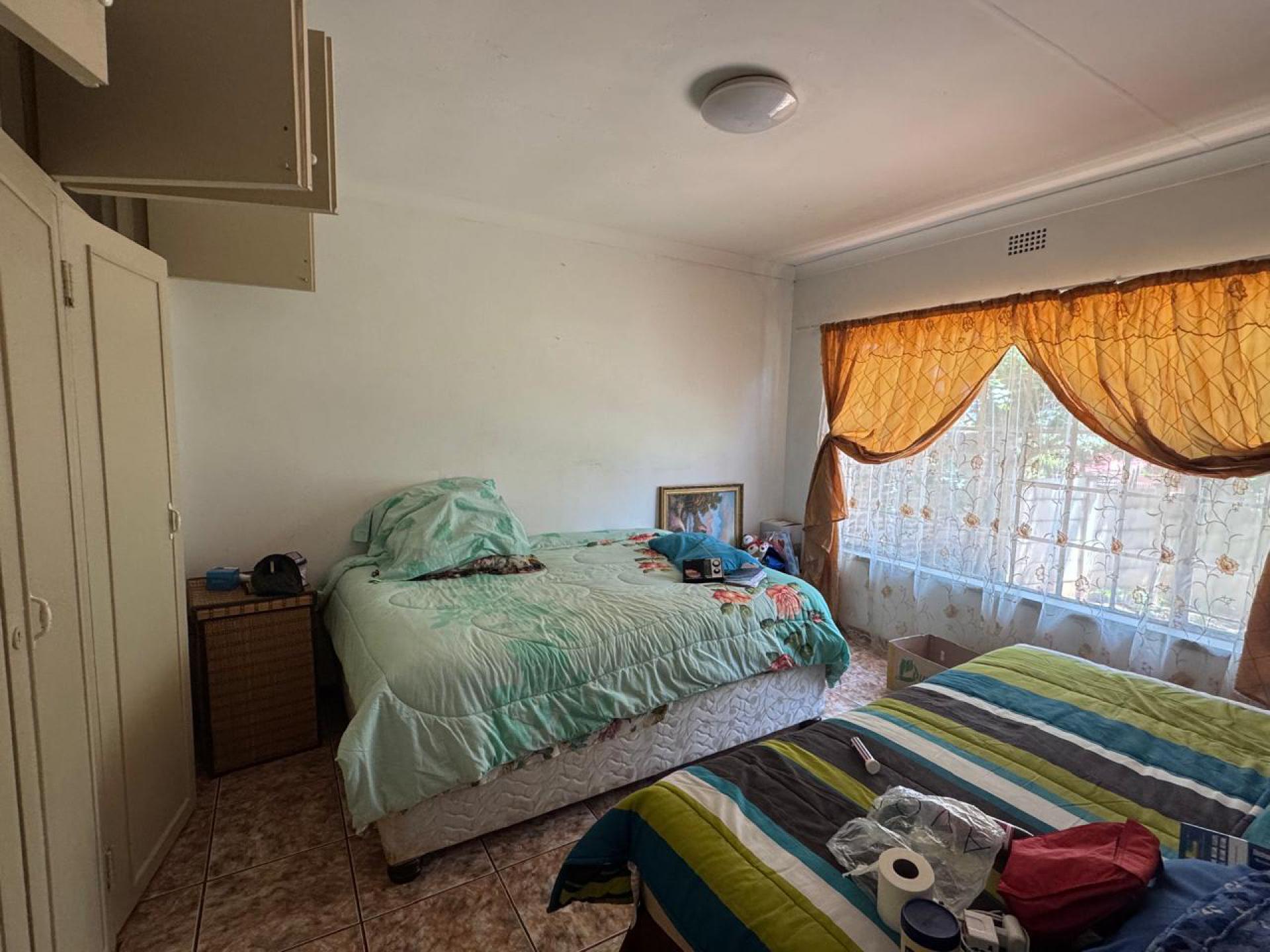  of property in Breaunanda