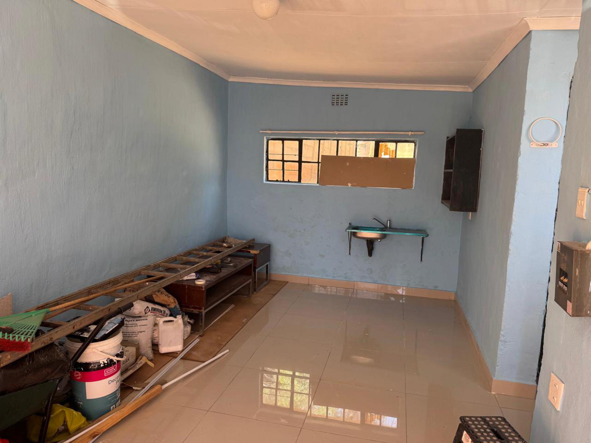  of property in Breaunanda