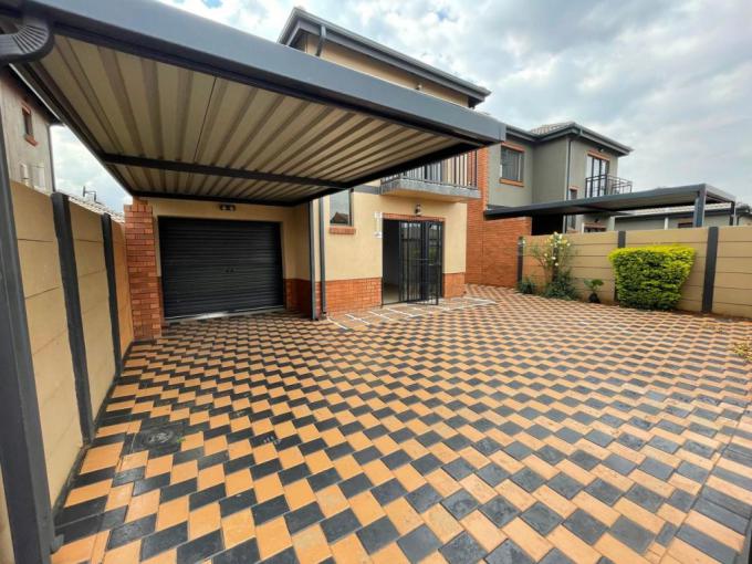 3 Bedroom House for Sale For Sale in Alberton - MR697768