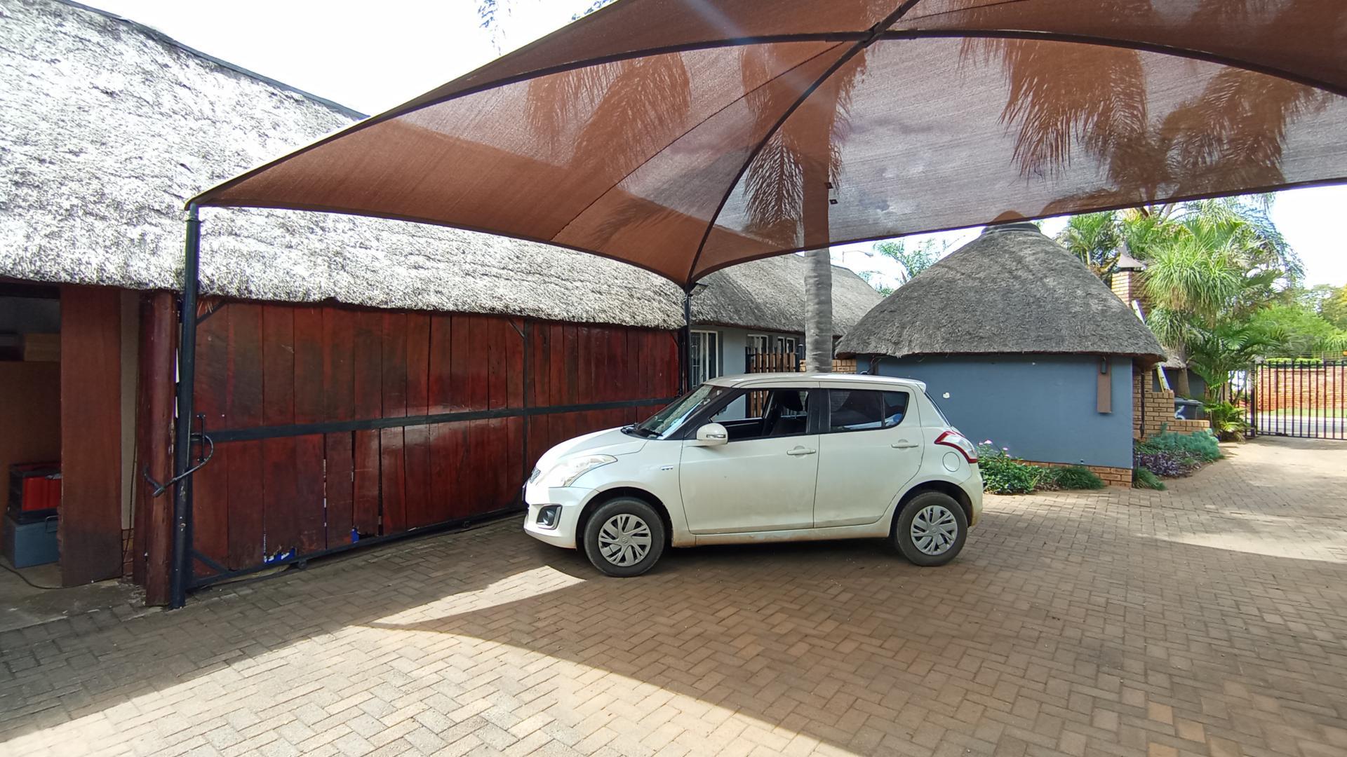 Front View of property in Doornpoort