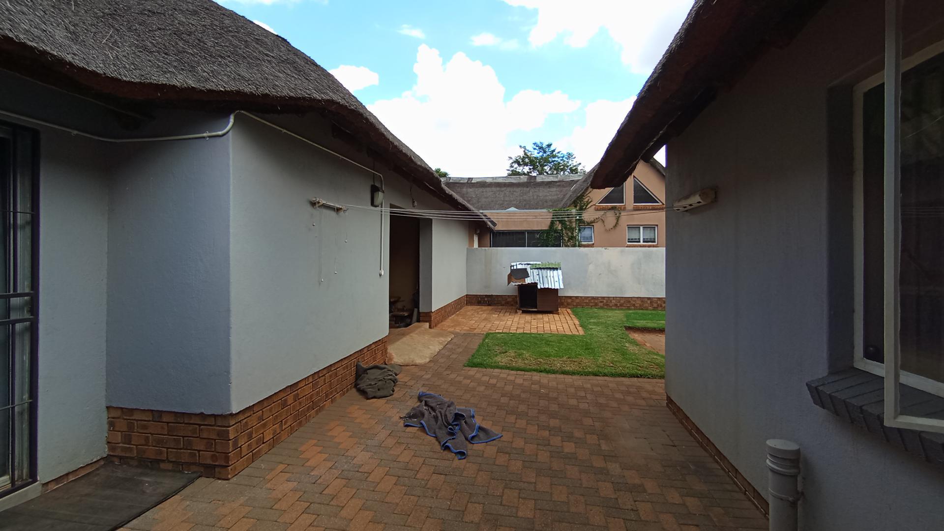 Backyard of property in Doornpoort